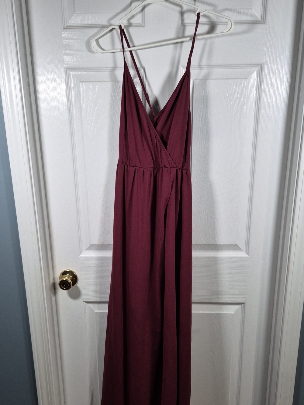 Source Unknown Burgundy Spaghetti-Strap Maxi Dress